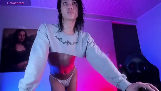 Snapshot of stormytt_ chatting on November 23, 4:45 am stormytt online show from November 23, 4:45 am