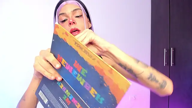 Varya Ferreira online show from October 8, 12:47 pm