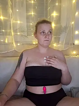 Nini beab online show from April 19, 9:39 pm