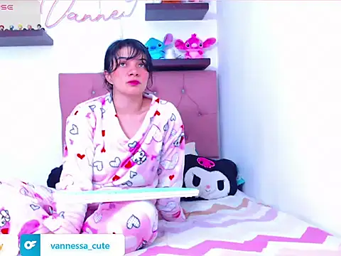 Snapshot of Vannessa__Shy chatting on October 9, 1:47 am Vannessa  Shy online show from October 9, 1:47 am