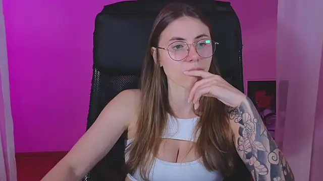  AnnaStark  online show from February 22, 8:31 pm