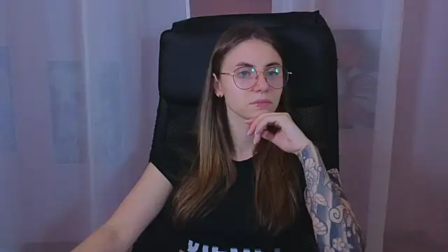  AnnaStark  online show from March 5, 8:32 pm