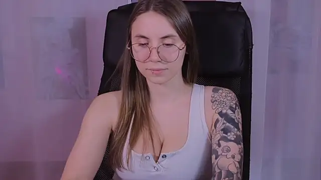  AnnaStark  online show from March 8, 2:23 am