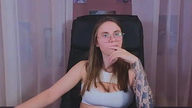  AnnaStark  online show from March 14, 9:14 am