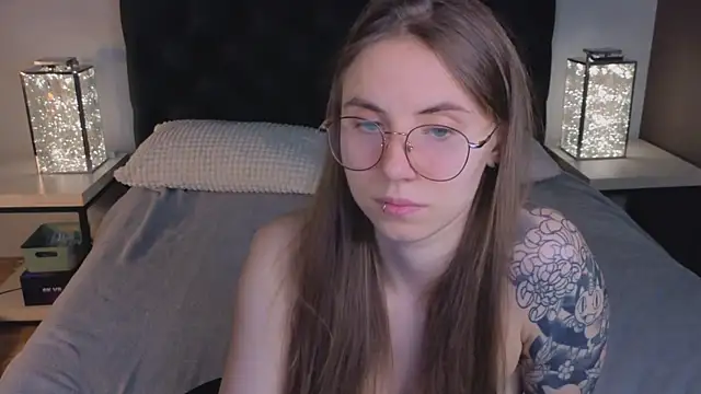  AnnaStark  online show from September 18, 8:22 pm