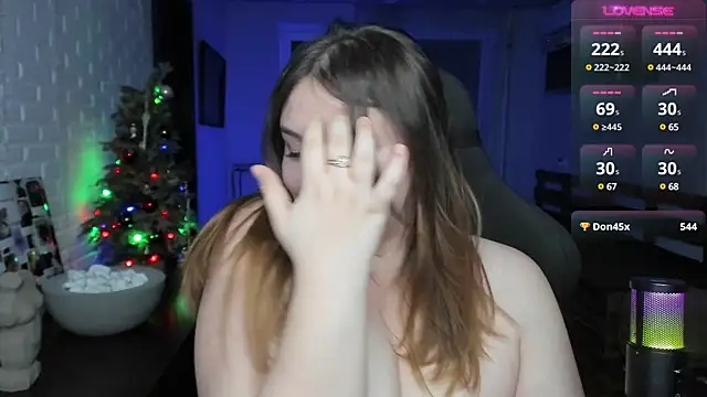 Snapshot of XNirvanaX chatting on January 29, 3:44 am XNirvanaX online show from January 29, 3:44 am