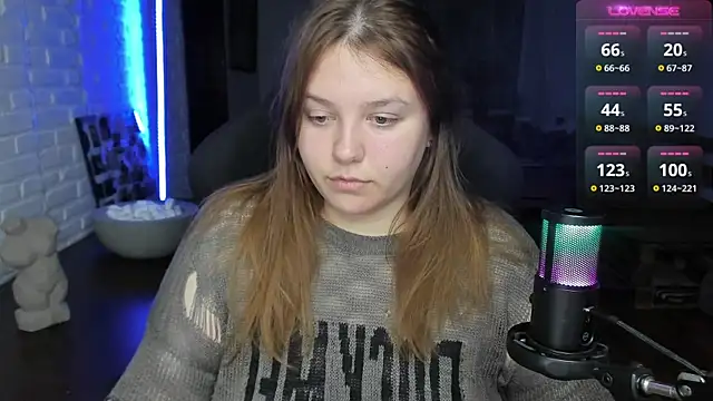 Snapshot of XNirvanaX chatting on March 22, 2:37 am XNirvanaX online show from March 22, 2:37 am