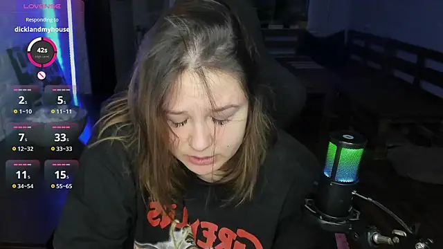 Snapshot of XNirvanaX chatting on September 13, 3:39 am XNirvanaX online show from September 13, 3:39 am