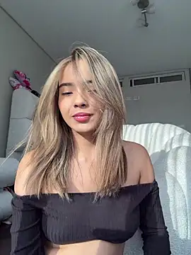 Irina Grant online show from March 2, 9:43 pm