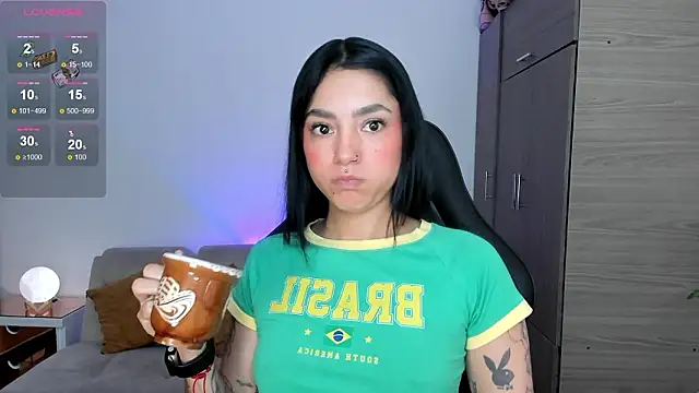 Lizzie corner v online show from January 16, 1:59 pm