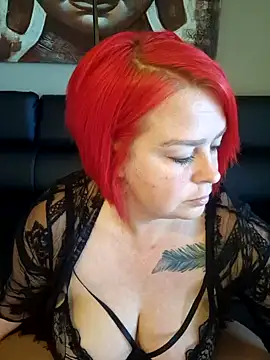 SarahDelSol online show from March 12, 8:08 am