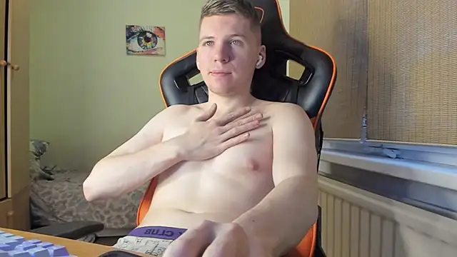 Bananas dick online show from December 20, 7:55 am