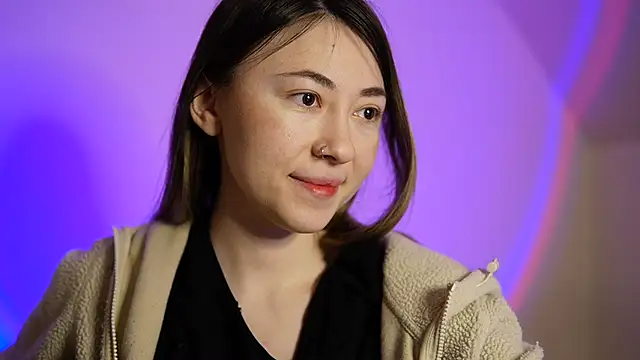 chibi moon  online show from December 22, 5:21 pm