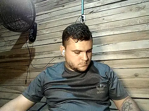 Arcangel 05 online show from April 24, 4:26 am