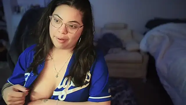 drizzypeach602 online show from January 23, 11:37 am