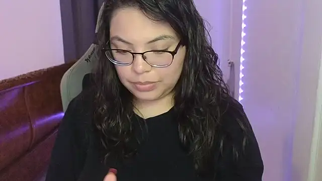 drizzypeach602 online show from October 18, 1:30 am