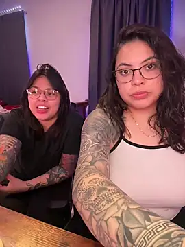 drizzypeach602 online show from December 21, 1:35 am