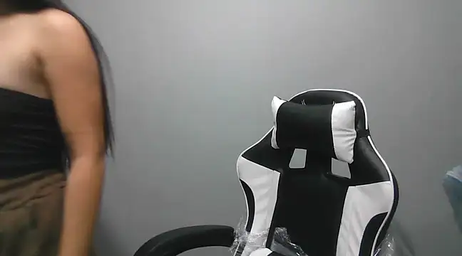 Miss unknown online show from February 22, 2:06 am