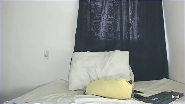 Snapshot of DERRYMASTER chatting on February 8, 1:11 pm DERRYMASTER online show from February 8, 1:11 pm