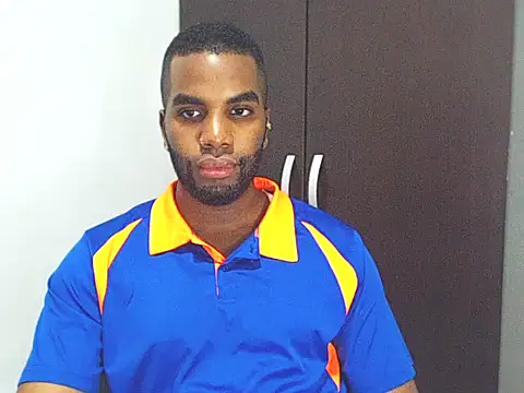 Snapshot of Rene_hotman chatting on March 18, 7:53 pm Rene hotman online show from March 18, 7:53 pm