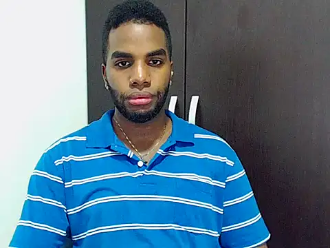 Snapshot of Rene_hotman chatting on September 28, 7:41 pm Rene hotman online show from September 28, 7:41 pm