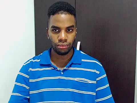 Snapshot of Rene_hotman chatting on November 7, 8:20 pm Rene hotman online show from November 7, 8:20 pm