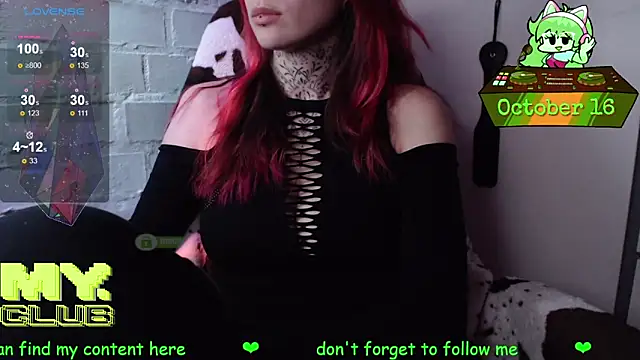 Snapshot of Witch_Emma chatting on October 16, 6:47 am Witch Emma online show from October 16, 6:47 am