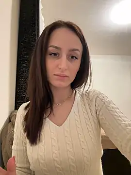 Snapshot of Zeyna1 chatting on March 3, 5:18 pm Zeyna1 online show from March 3, 5:18 pm