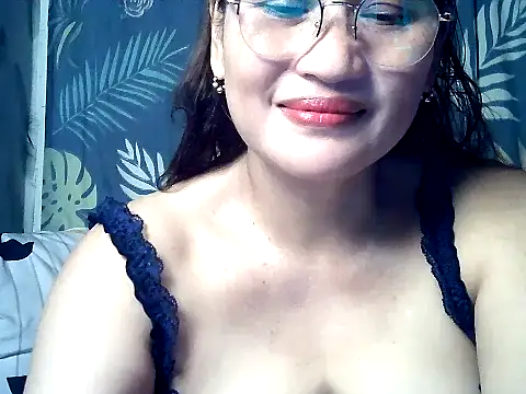 Amazing Angel22 online show from September 29, 6:13 pm