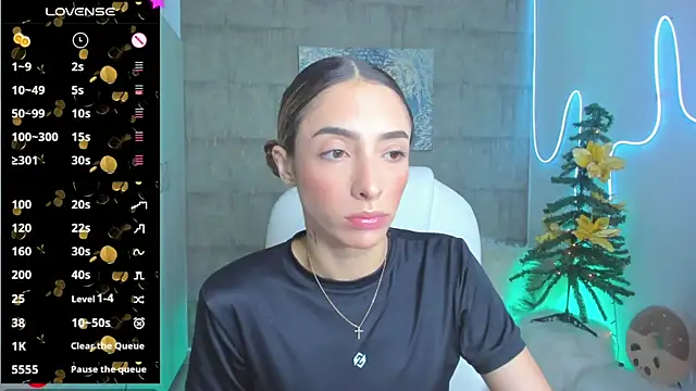 barbie scoth  online show from December 6, 1:07 am