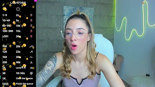 barbie scoth  online show from March 1, 2:37 am