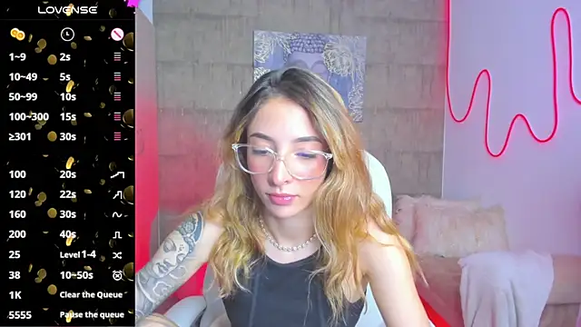 barbie scoth  online show from March 2, 11:09 pm