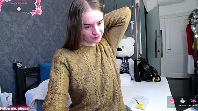 Snapshot of KateJonson chatting on November 19, 7:41 am KateJonson online show from November 19, 7:41 am