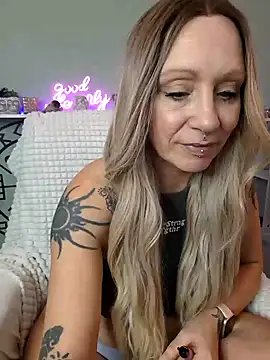 Snapshot of Jan_ina chatting on January 14, 2:32 pm Jan ina online show from January 14, 2:32 pm