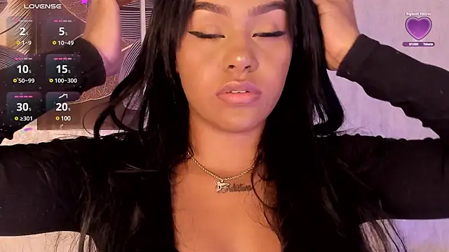 Snapshot of Emma_Morgann chatting on December 10, 11:32 am Emma Morgann online show from December 10, 11:32 am