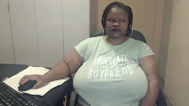 sweetnoziexx online show from October 12, 4:22 am