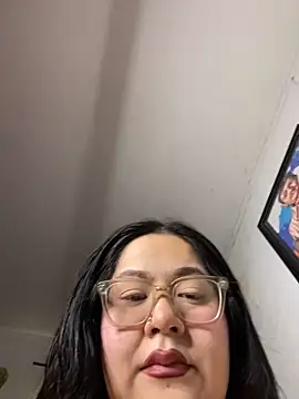 MsConejitaa online show from April 9, 3:17 pm