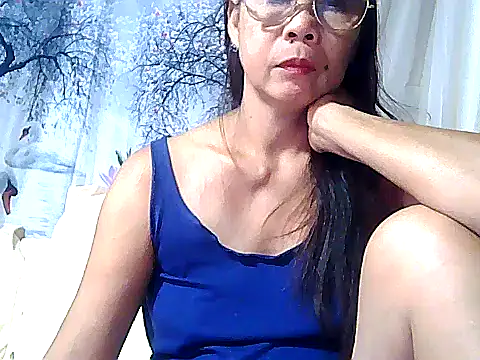 urwife tobe online show from September 22, 1:02 pm