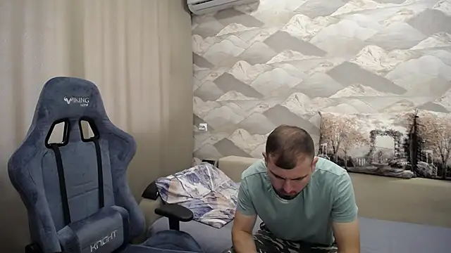 SerzhKorol1 online show from September 12, 8:58 am