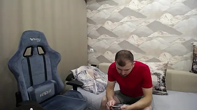 SerzhKorol1 online show from October 10, 7:18 am