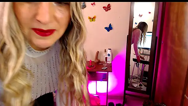 Jolie-Mature online show from February 2, 7:23 pm