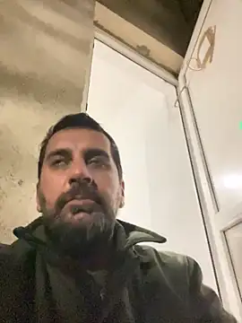 Snapshot of TigerOne19 chatting on November 7, 3:56 pm TigerOne19 online show from November 7, 3:56 pm