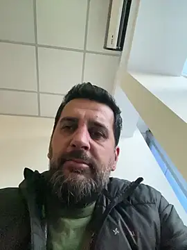 Snapshot of TigerOne19 chatting on November 25, 2:50 pm TigerOne19 online show from November 25, 2:50 pm