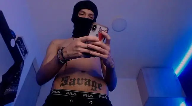 Snapshot of Samuel_Suarez chatting on January 27, 4:43 pm Samuel Suarez online show from January 27, 4:43 pm