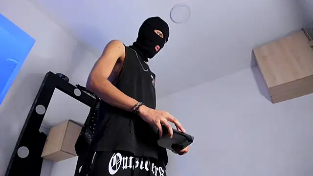 Snapshot of Samuel_Suarez chatting on October 6, 12:52 am Samuel Suarez online show from October 6, 12:52 am