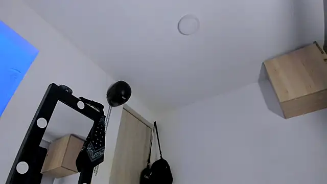 Snapshot of Samuel_Suarez chatting on October 7, 4:42 am Samuel Suarez online show from October 7, 4:42 am