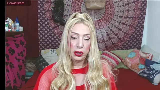 elena evans online show from February 3, 10:04 pm