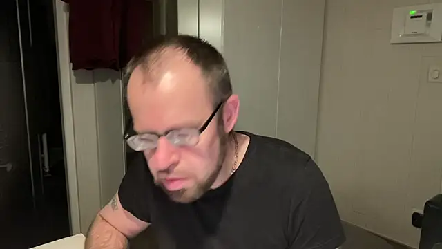 FABIOGLASSES online show from February 20, 11:16 pm