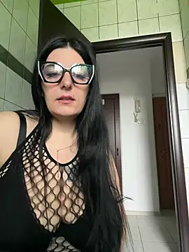 Mary Hot  online show from February 20, 11:11 am