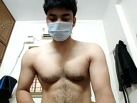 Snapshot of sukku3 chatting on November 16, 5:13 am sukku3 online show from November 16, 5:13 am